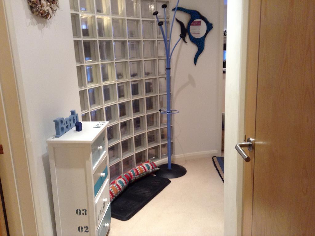 Ocean Breeze Apartment Bude Room photo